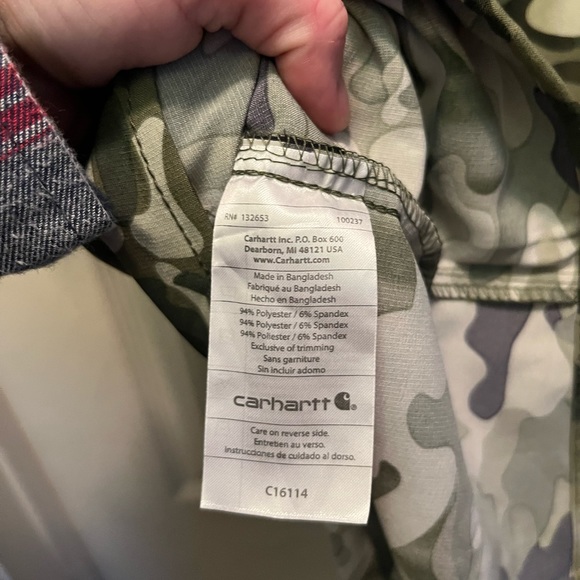 Carhartt Men's Micro Ripstop Print Block Scrub Top camo black small - Picture 6 of 6